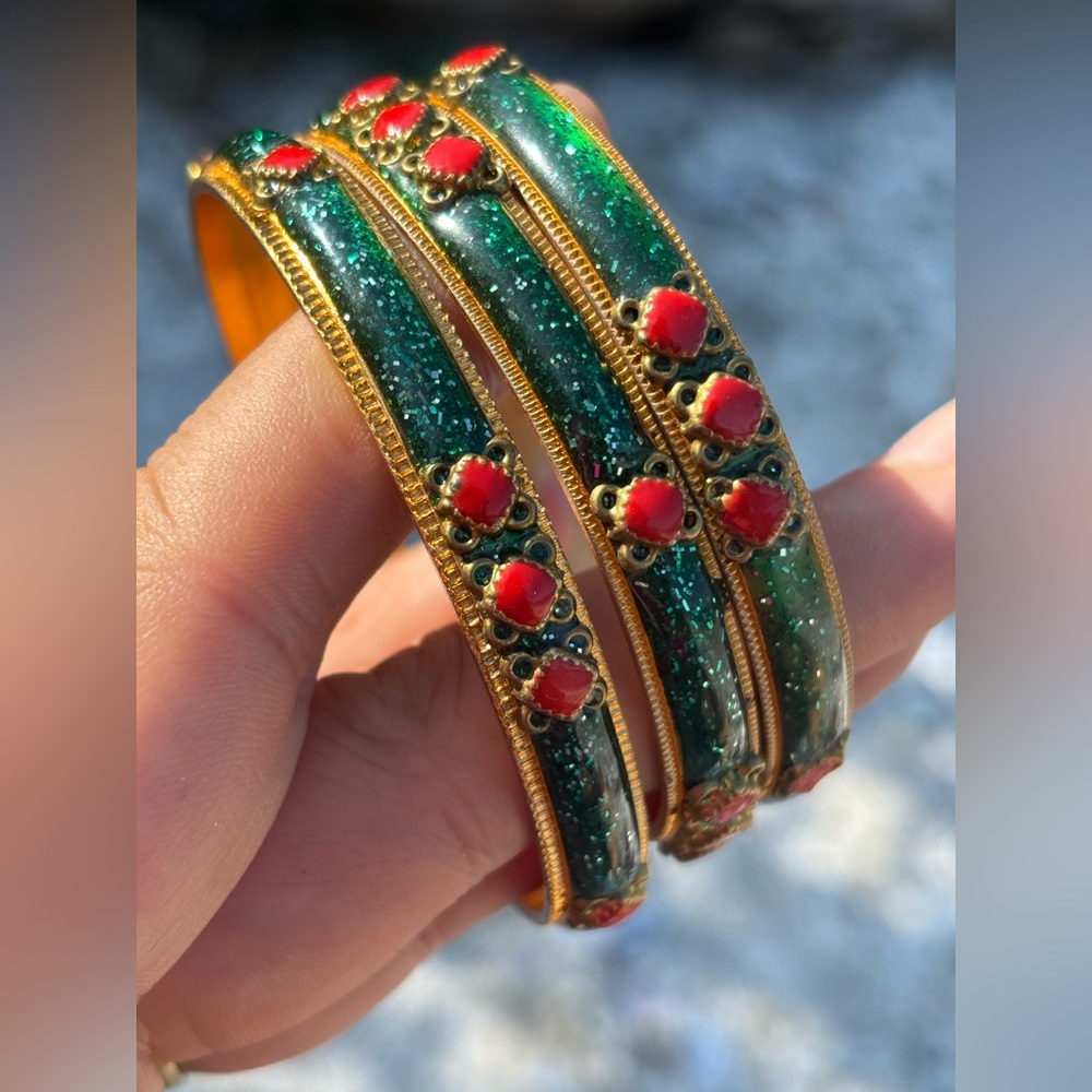 SET OF 5 Bright Multicolour Bangles Set Red and Green - Picture 6 of 9